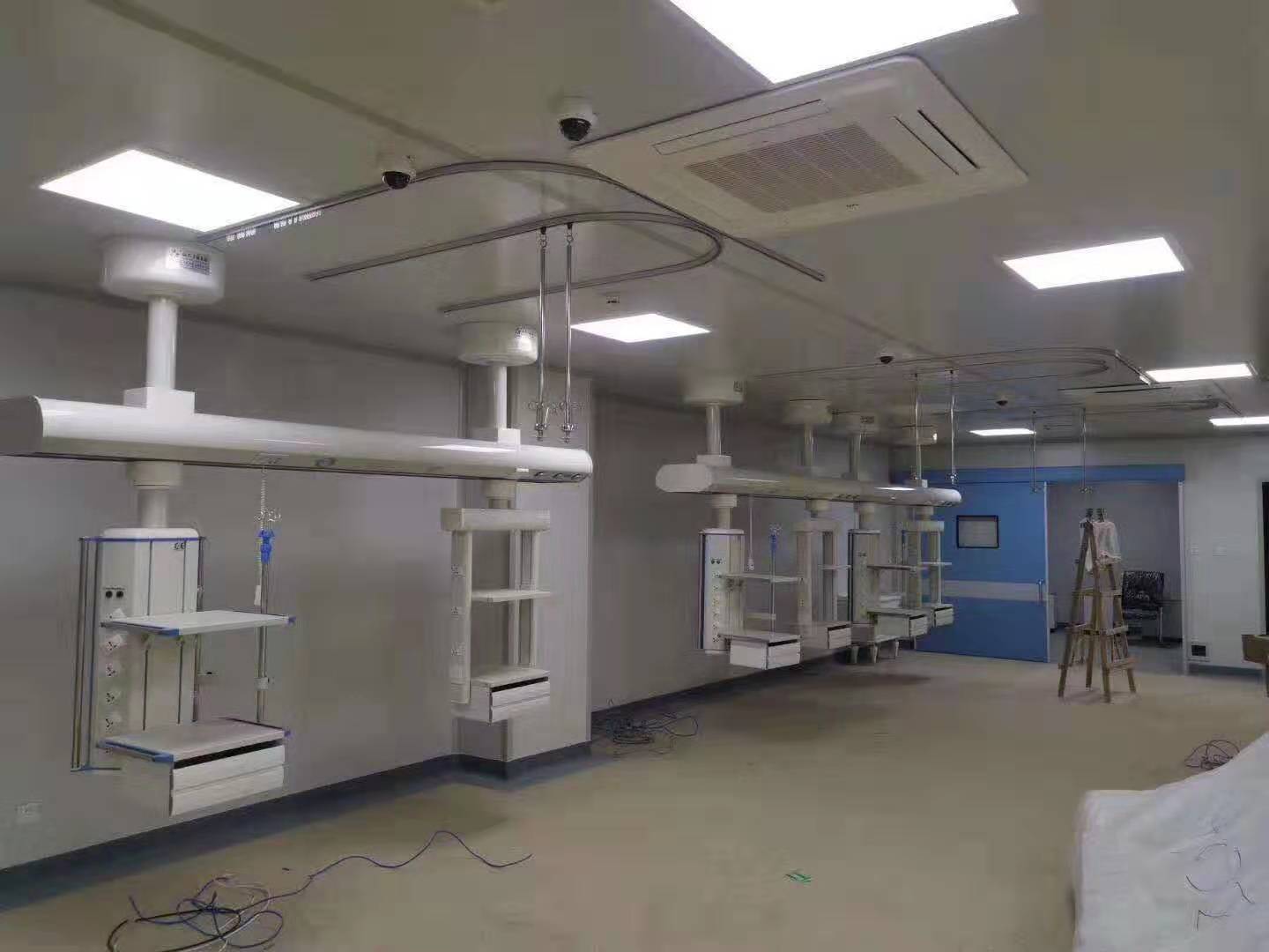 The construction of hospital laminar flow operating room purification and ICU decoration project is completed and will be delivered for use soon!